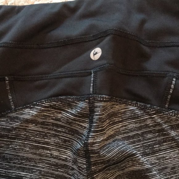 Active Life Leggings Cropped - Picture 3 of 4